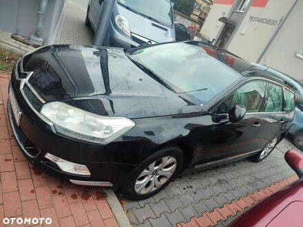 Ситроен С5 2011 в Европе на Automoto.ua Черный Ситроен С5, объемом двигателя 1 л и пробегом 294 тыс. км за 21000 $, фото 1 на Automoto.ua