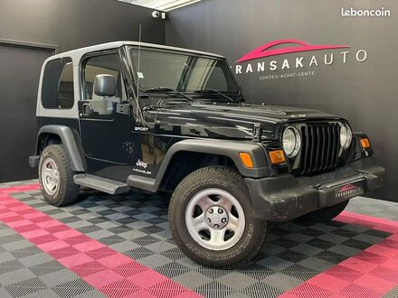 Джип Wrangler 2005 у Європі на Automoto.ua Чорний Джип Wrangler, об'ємом двигуна 0 л та пробігом 170 тис. км за 19544 $, фото 1 на Automoto.ua