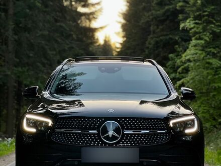 Мерседес ЦЛЦ-класс 2021 в Европе на Automoto.ua Черный Мерседес ЦЛЦ-класс, объемом двигателя 1 л и пробегом 175 тыс. км за 37531 $, фото 1 на Automoto.ua