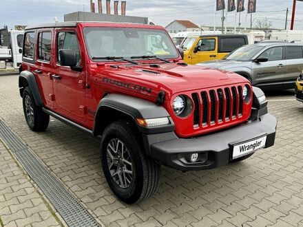 Червоний Джип Wrangler, об'ємом двигуна 2 л та пробігом 22 тис. км за 51724 $, фото 1 на Automoto.ua