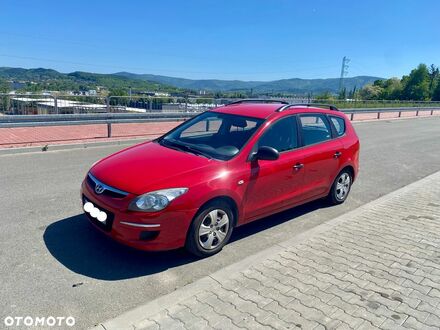 Хендай i30, объемом двигателя 1.4 л и пробегом 186 тыс. км за 3542 $, фото 1 на Automoto.ua