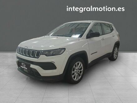 Джип Компас 2022 в Европе на Automoto.ua Белый Джип Компас, объемом двигателя 1.33 л и пробегом 65 тыс. км за 25745 $, фото 1 на Automoto.ua