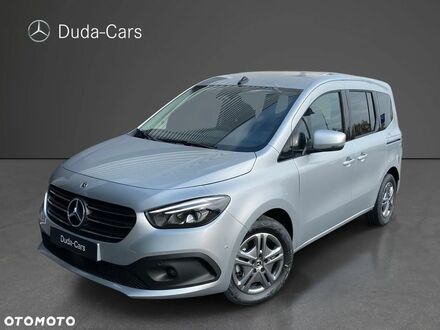 Мерседес T-Class 2024 в Европе на Automoto.ua Серый Мерседес T-Class, объемом двигателя 1 л и пробегом 10 тыс. км за 154980 $, фото 1 на Automoto.ua