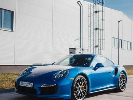 Порше 991 2014 у Європі на Automoto.ua Синій Порше 991, об'ємом двигуна 3.8 л та пробігом 20 тис. км за 155672 $, фото 1 на Automoto.ua