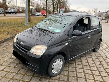 Дайхатсу Куоре 2006 в Европе на Automoto.ua Черный Дайхатсу Куоре, объемом двигателя 0.99 л и пробегом 59 тыс. км за 3413 $, фото 1 на Automoto.ua