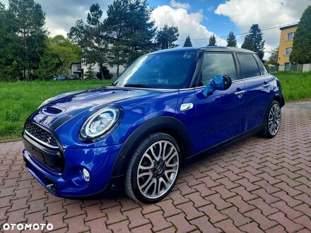 Міні Cooper S, об'ємом двигуна 2 л та пробігом 48 тис. км за 14233 $, фото 1 на Automoto.ua