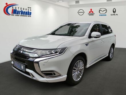 Мицубиси Outlander PHEV 2021 в Европе на Automoto.ua Белый Мицубиси Outlander PHEV, объемом двигателя 2.36 л и пробегом 84 тыс. км за 27286 $, фото 1 на Automoto.ua