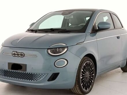 Фиат 500e 2022 в Европе на Automoto.ua Фиат 500e, объемом двигателя 0 л и пробегом 25 тыс. км за 23947 $, фото 1 на Automoto.ua
