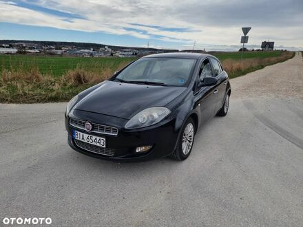 Фиат Браво, объемом двигателя 1.37 л и пробегом 230 тыс. км за 3564 $, фото 1 на Automoto.ua