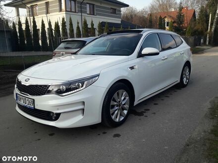 Киа Оптима, объемом двигателя 1.6 л и пробегом 220 тыс. км за 11879 $, фото 1 на Automoto.ua