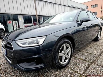 Ауді А4 2020 у Європі на Automoto.ua Чорний Ауді А4, об'ємом двигуна 1.97 л та пробігом 75 тис. км за 28077 $, фото 1 на Automoto.ua