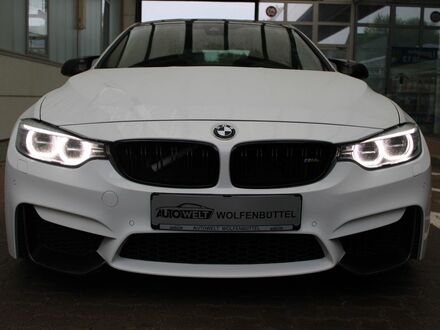 БМВ M4 2015 в Европе на Automoto.ua Белый БМВ M4, объемом двигателя 2.98 л и пробегом 166 тыс. км за 42603 $, фото 1 на Automoto.ua