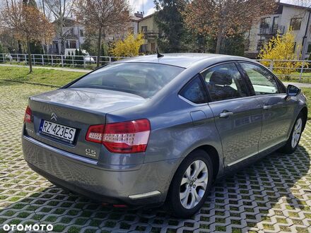 Ситроен С5 2008 в Европе на Automoto.ua Серый Ситроен С5, объемом двигателя 1 л и пробегом 152 тыс. км за 23500 $, фото 1 на Automoto.ua