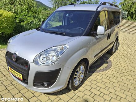 Фіат Добло 2011 у Європі на Automoto.ua Сірий Фіат Добло, об'ємом двигуна 1 л та пробігом 123 тис. км за 6272 $, фото 1 на Automoto.ua