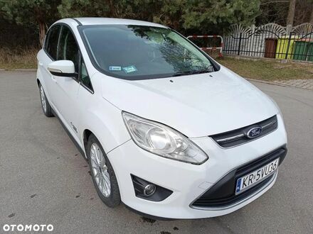 Форд Си-Макс 2015 в Европе на Automoto.ua Белый Форд Си-Макс, объемом двигателя 1 л и пробегом 140 тыс. км за 39500 $, фото 1 на Automoto.ua