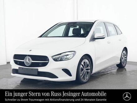 Мерседес Б 200 2024 у Європі на Automoto.ua Білий Мерседес Б 200, об'ємом двигуна 1.95 л та пробігом 11 тис. км за 35880 $, фото 1 на Automoto.ua