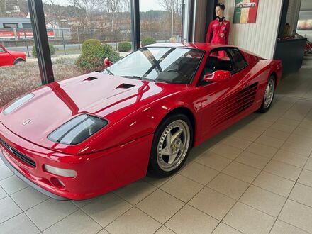 Феррари 512 1997 в Европе на Automoto.ua Красный Феррари 512, объемом двигателя 4.94 л и пробегом 55 тыс. км за 363155 $, фото 1 на Automoto.ua