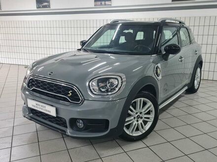 Сірий Міні Cooper SE, об'ємом двигуна 1.5 л та пробігом 64 тис. км за 28956 $, фото 1 на Automoto.ua