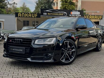 Ауді S8 2017 у Європі на Automoto.ua Чорний Ауді S8, об'ємом двигуна 3.99 л та пробігом 75 тис. км за 57829 $, фото 1 на Automoto.ua