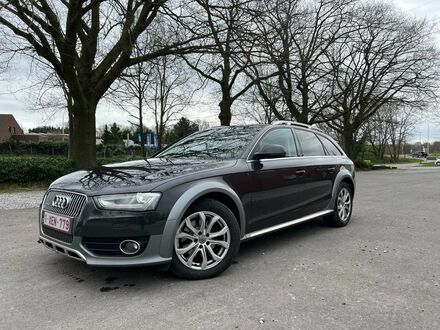 Чорний Ауді A4 Allroad, об'ємом двигуна 1.97 л та пробігом 226 тис. км за 13691 $, фото 1 на Automoto.ua