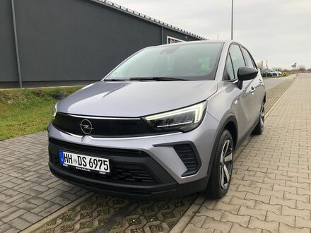 Опель Crossland 2021 в Европе на Automoto.ua Серый Опель Crossland, объемом двигателя 1.2 л и пробегом 4 тыс. км за 57900 $, фото 1 на Automoto.ua