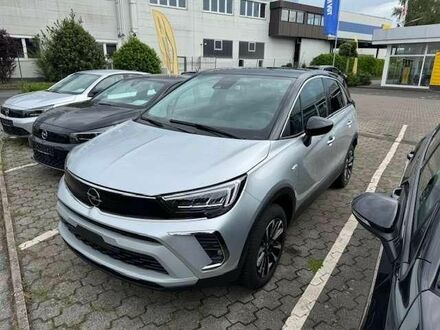 Опель Crossland X 2023 в Европе на Automoto.ua Серебряный Опель Crossland X, объемом двигателя 1.2 л и пробегом 34 тыс. км за 24676 $, фото 1 на Automoto.ua