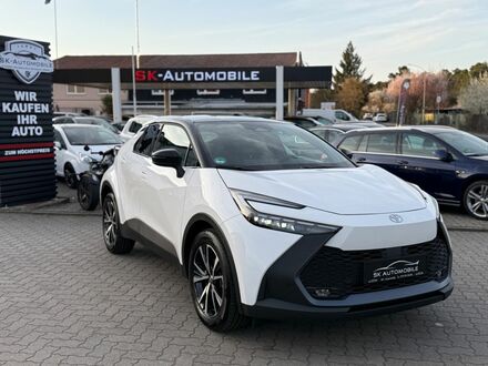 Тойота C-HR 2024 в Европе на Automoto.ua Черный Тойота C-HR, объемом двигателя 1.99 л и пробегом 10 тыс. км за 34149 $, фото 1 на Automoto.ua