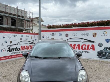 Фиат Пунто Эво 2011 в Европе на Automoto.ua Черный Фиат Пунто Эво, объемом двигателя 1.25 л и пробегом 170 тыс. км за 4274 $, фото 1 на Automoto.ua