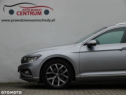 Фольксваген Пассат 2021 в Европе на Automoto.ua Серый Фольксваген Пассат, объемом двигателя 1 л и пробегом 178 тыс. км за 83900 $, фото 1 на Automoto.ua
