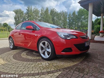 Опель Астра 2015 в Европе на Automoto.ua Красный Опель Астра, объемом двигателя 1 л и пробегом 145 тыс. км за 9928 $, фото 1 на Automoto.ua