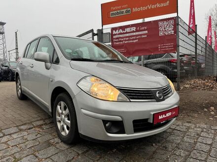 Ниссан Тиида 2008 в Европе на Automoto.ua Серебряный Ниссан Тиида, объемом двигателя 1.6 л и пробегом 144 тыс. км за 2915 $, фото 1 на Automoto.ua