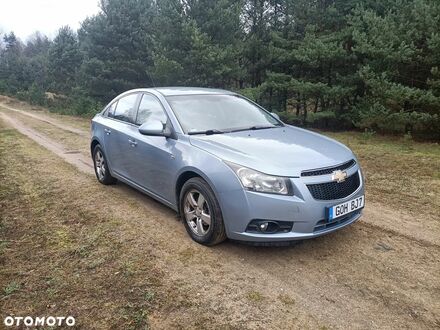 Шевроле Круз, об'ємом двигуна 1.6 л та пробігом 168 тис. км за 3670 $, фото 1 на Automoto.ua