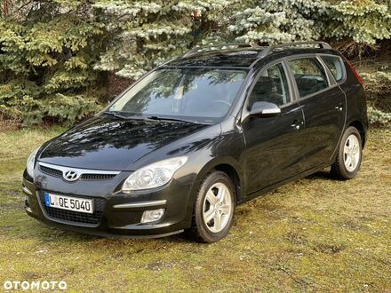 Хендай i30, объемом двигателя 1.59 л и пробегом 193 тыс. км за 4060 $, фото 1 на Automoto.ua