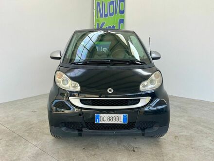 Смарт Форту 2007 в Европе на Automoto.ua Черный Смарт Форту, объемом двигателя 0.8 л и пробегом 200 тыс. км за 5469 $, фото 1 на Automoto.ua