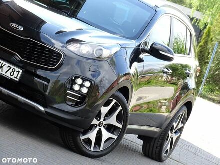 Киа Sportage, объемом двигателя 1.59 л и пробегом 118 тыс. км за 19417 $, фото 1 на Automoto.ua