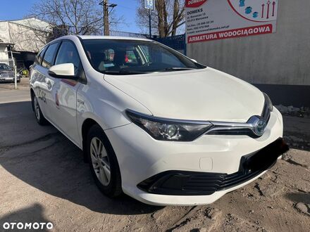 Тойота Аурис, объемом двигателя 1.8 л и пробегом 369 тыс. км за 8855 $, фото 1 на Automoto.ua