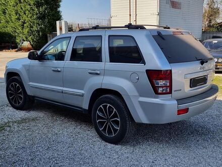 Джип Grand Cherokee 2006 у Європі на Automoto.ua Срібний Джип Grand Cherokee, об'ємом двигуна 2.99 л та пробігом 180 тис. км за 11663 $, фото 1 на Automoto.ua
