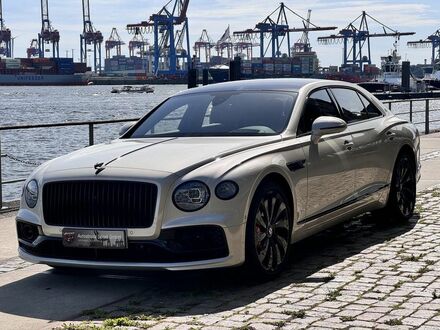 Бентлі Флаінг Спур 2020 у Європі на Automoto.ua Бежевий Бентлі Флаінг Спур, об'ємом двигуна 5.95 л та пробігом 13 тис. км за 200702 $, фото 1 на Automoto.ua
