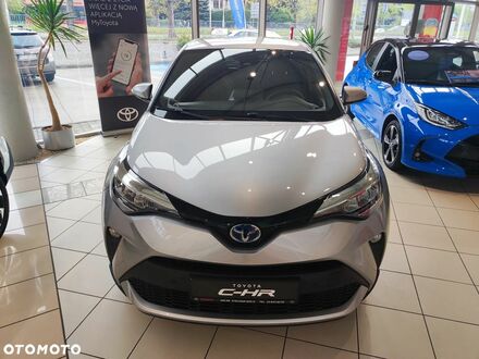 Тойота C-HR, объемом двигателя 1.8 л и пробегом 5 тыс. км за 28618 $, фото 1 на Automoto.ua