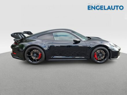 Порше 992 2022 в Европе на Automoto.ua Черный Порше 992, объемом двигателя 4 л и пробегом 12 тыс. км за 231357 $, фото 1 на Automoto.ua