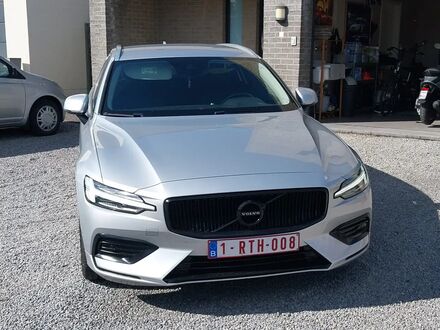 Вольво B60 2020 в Европе на Automoto.ua Серебряный Вольво B60, объемом двигателя 2 л и пробегом 164 тыс. км за 23257 $, фото 1 на Automoto.ua