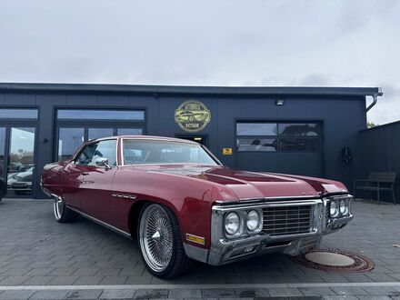 Бьюик Electra 1970 в Европе на Automoto.ua Красный Бьюик Electra, объемом двигателя 7.33 л и пробегом 100 тыс. км за 29999 $, фото 1 на Automoto.ua