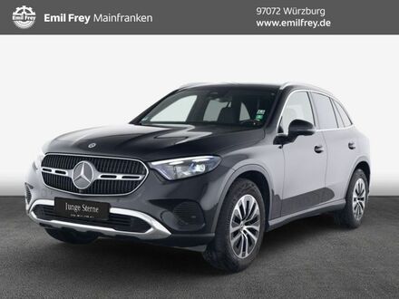 Мерседес ГЛЦ 220 2024 у Європі на Automoto.ua Чорний Мерседес ГЛЦ 220, об'ємом двигуна 1.99 л та пробігом 19 тис. км за 62126 $, фото 1 на Automoto.ua