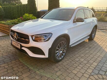 Мерседес ЦЛЦ-класс 2020 в Европе на Automoto.ua Белый Мерседес ЦЛЦ-класс, объемом двигателя 1.95 л и пробегом 61 тыс. км за 173900 $, фото 1 на Automoto.ua