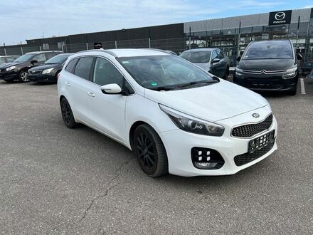Киа Ceed SW 2018 в Европе на Automoto.ua Киа Ceed SW, объемом двигателя 1 л и пробегом 180 тыс. км за 6529 $, фото 1 на Automoto.ua