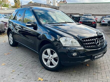 Мерседес МЛ 320 2005 в Европе на Automoto.ua Черный Мерседес МЛ 320, объемом двигателя 2.99 л и пробегом 185 тыс. км за 9215 $, фото 1 на Automoto.ua
