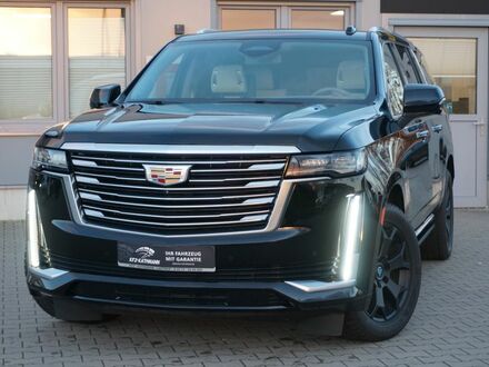 Кадиллак Эскалейд 2022 в Европе на Automoto.ua Черный Кадиллак Эскалейд, объемом двигателя 6.16 л и пробегом 16 тыс. км за 126695 $, фото 1 на Automoto.ua