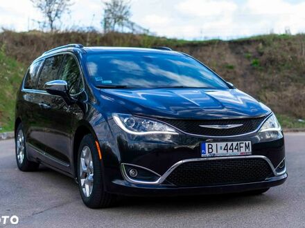 Крайслер Pacifica, об'ємом двигуна 3.61 л та пробігом 81 тис. км за 26026 $, фото 1 на Automoto.ua