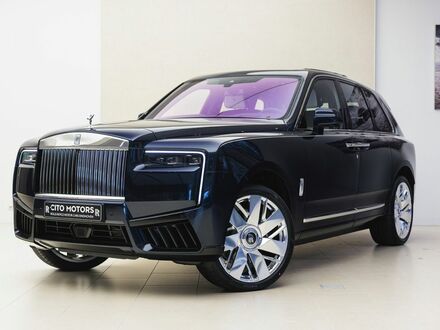Ролс Ройс Cullinan 2025 у Європі на Automoto.ua Синій Ролс Ройс Cullinan, об'ємом двигуна 6.75 л та пробігом 3 тис. км за 598935 $, фото 1 на Automoto.ua