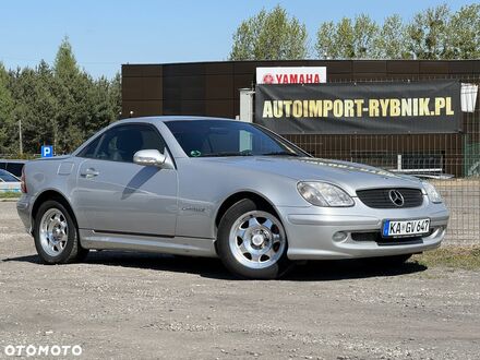 Мерседес СЛК-Класс 2001 в Европе на Automoto.ua Серый Мерседес СЛК-Класс, объемом двигателя 1 л и пробегом 186 тыс. км за 19900 $, фото 1 на Automoto.ua